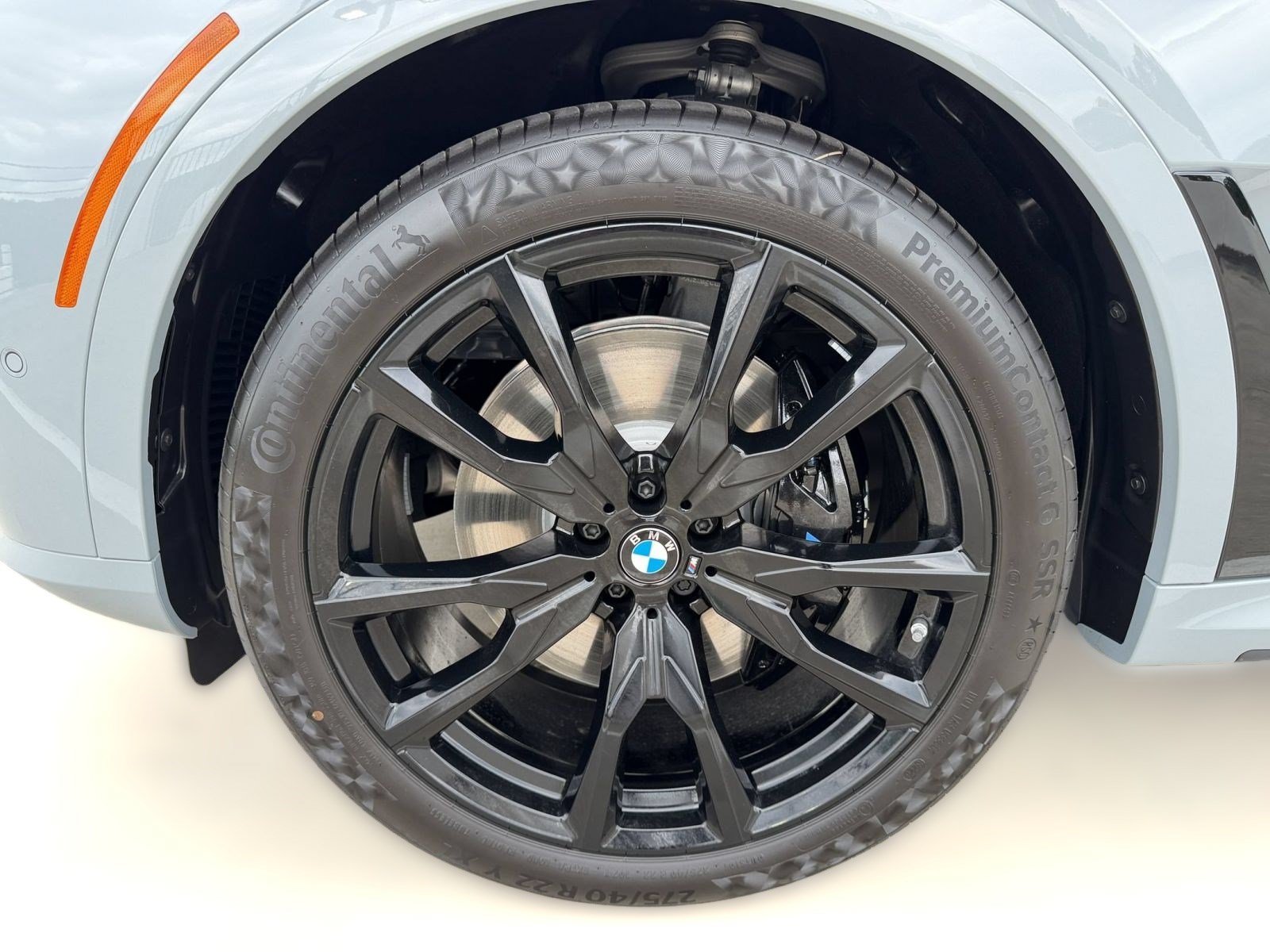 New 2027 BMW X7 xDrive40i w/ M Sport Package AWD/4WD image 12