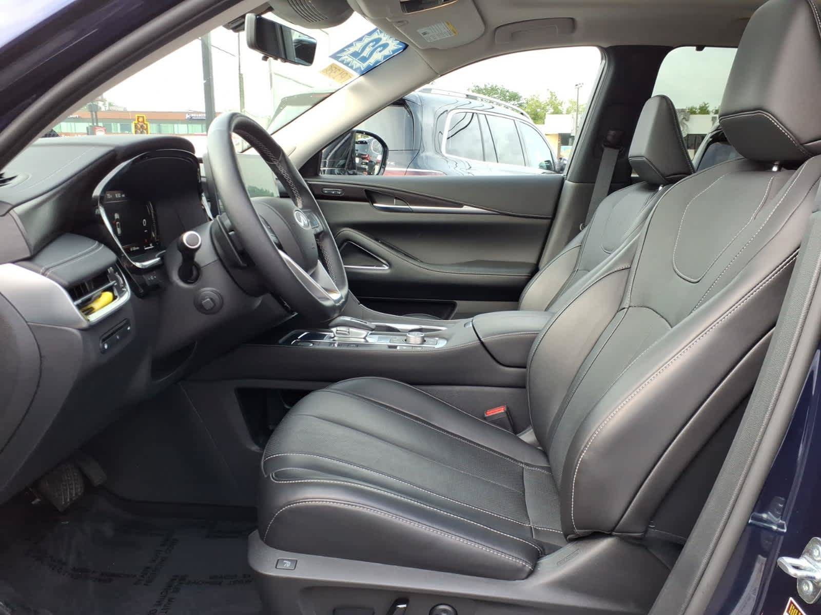 Used 2022 INFINITI QX60 Sensory w/ Vision Package AWD/4WD image 11