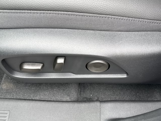 New 2026 GMC Terrain Denali image 18