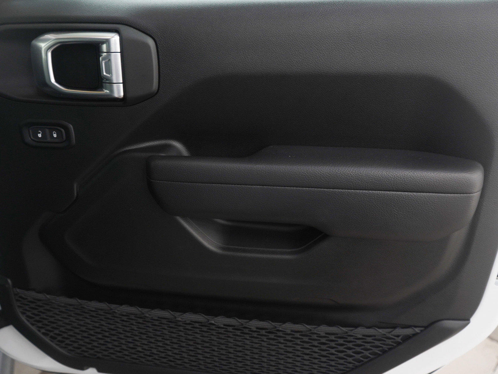 Used 2025 Jeep Gladiator Sport image 9