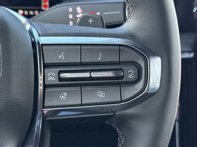 New 2026 GMC Yukon XL Denali w/ Denali Reserve Package image 23