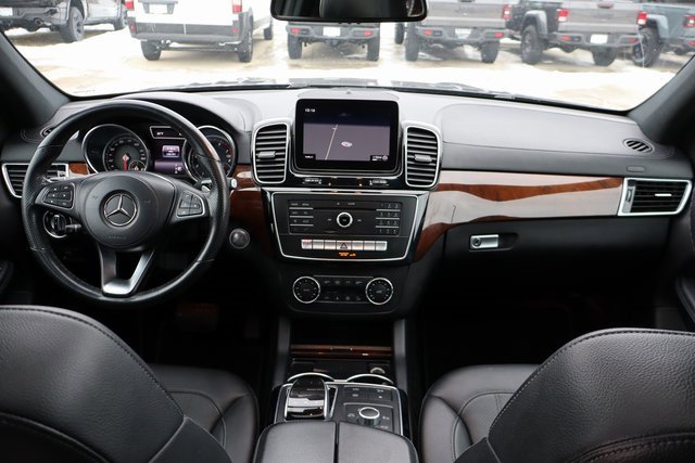 Used 2019 Mercedes-Benz GLS 450 4MATIC image 44