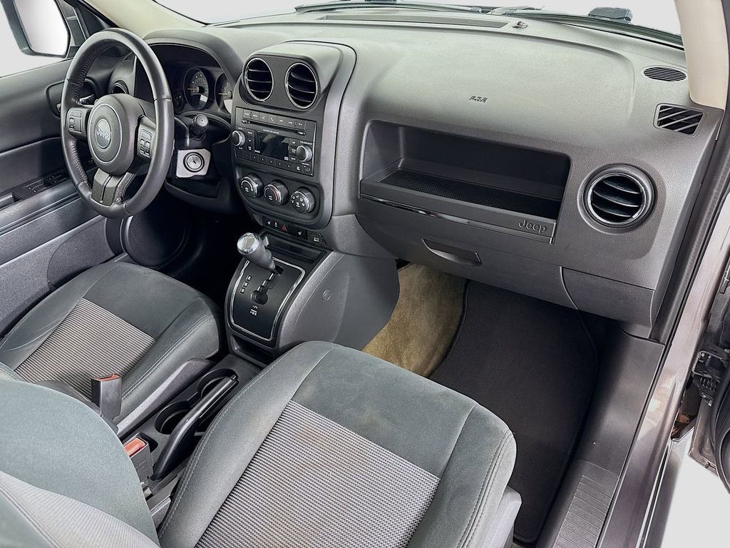 Used 2017 Jeep Patriot Latitude image 16