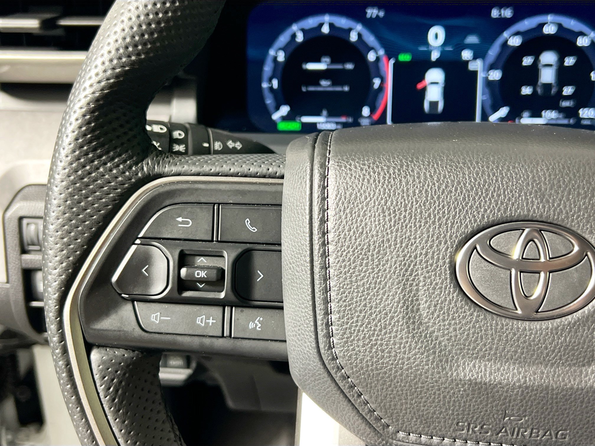 Used 2025 Toyota Tacoma 4x4 Double Cab Hybrid image 18