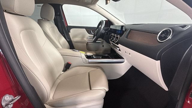 Used 2021 Mercedes-Benz GLA 250 4MATIC image 30