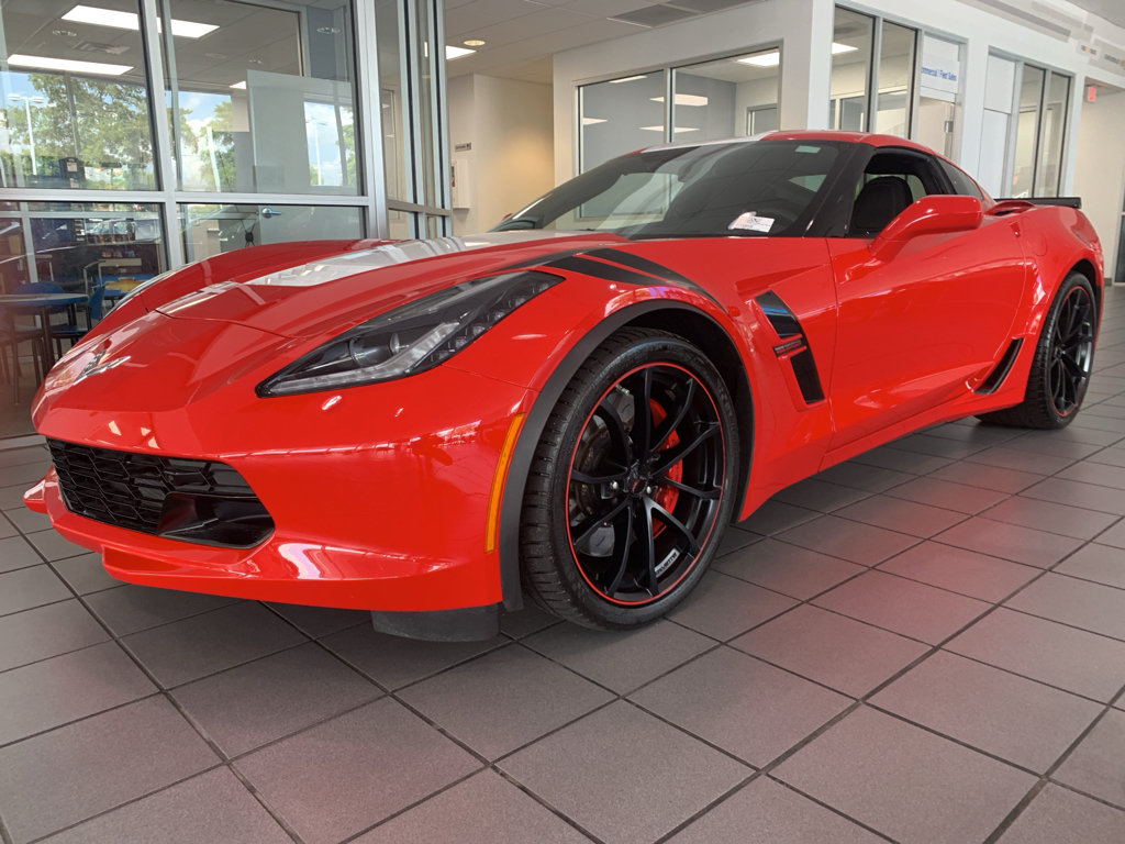 Used 2019 Chevrolet Corvette Grand Sport RWD image 4