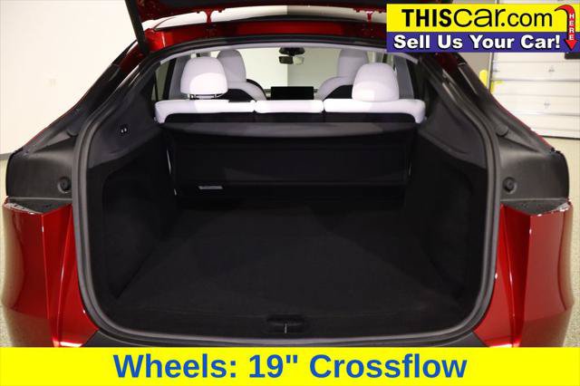 Used 2026 Tesla Model Y 2WD image 25