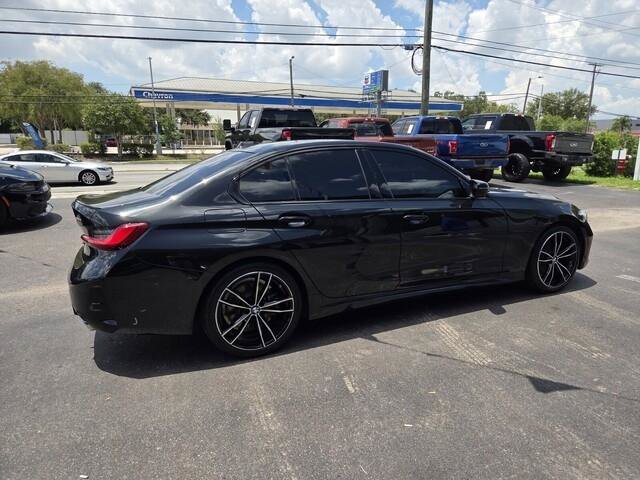 Used 2023 BMW 330i Sedan w/ M Sport Package RWD image 13