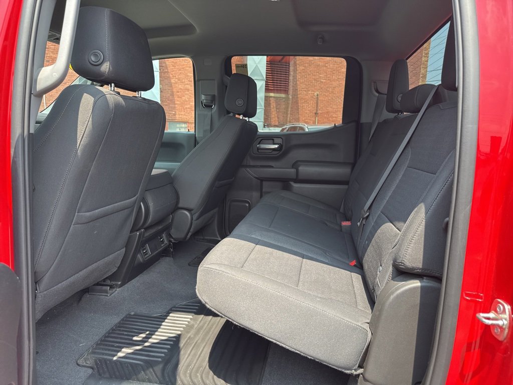 Used 2022 Chevrolet Silverado 1500 Custom image 18