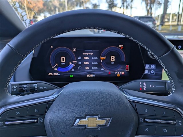 Used 2025 Chevrolet Equinox EV LT w/ Convenience Package image 29