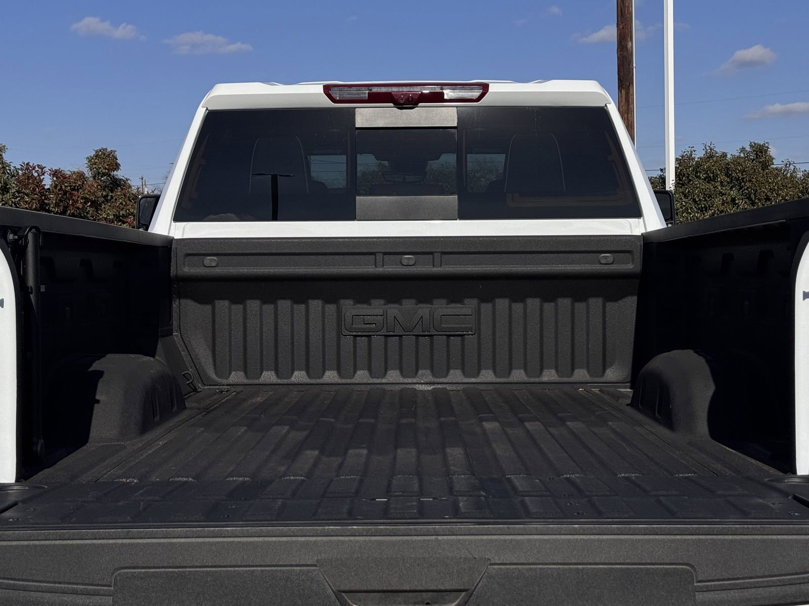 Used 2025 GMC Sierra 2500 Denali Ultimate image 31