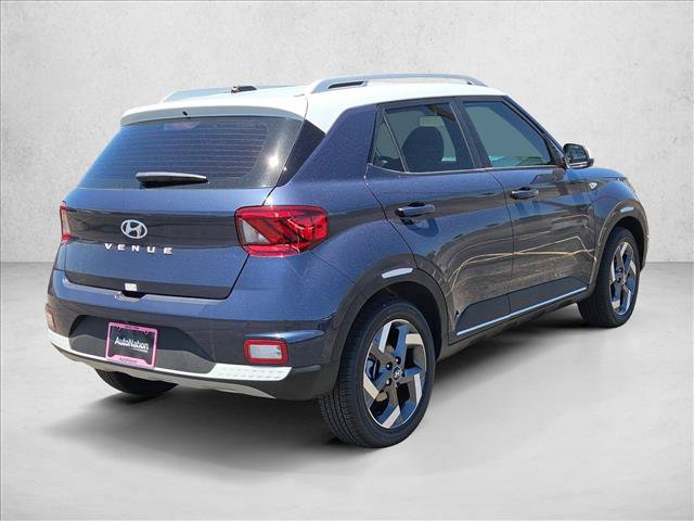 New 2026 Hyundai Venue SEL FWD image 2