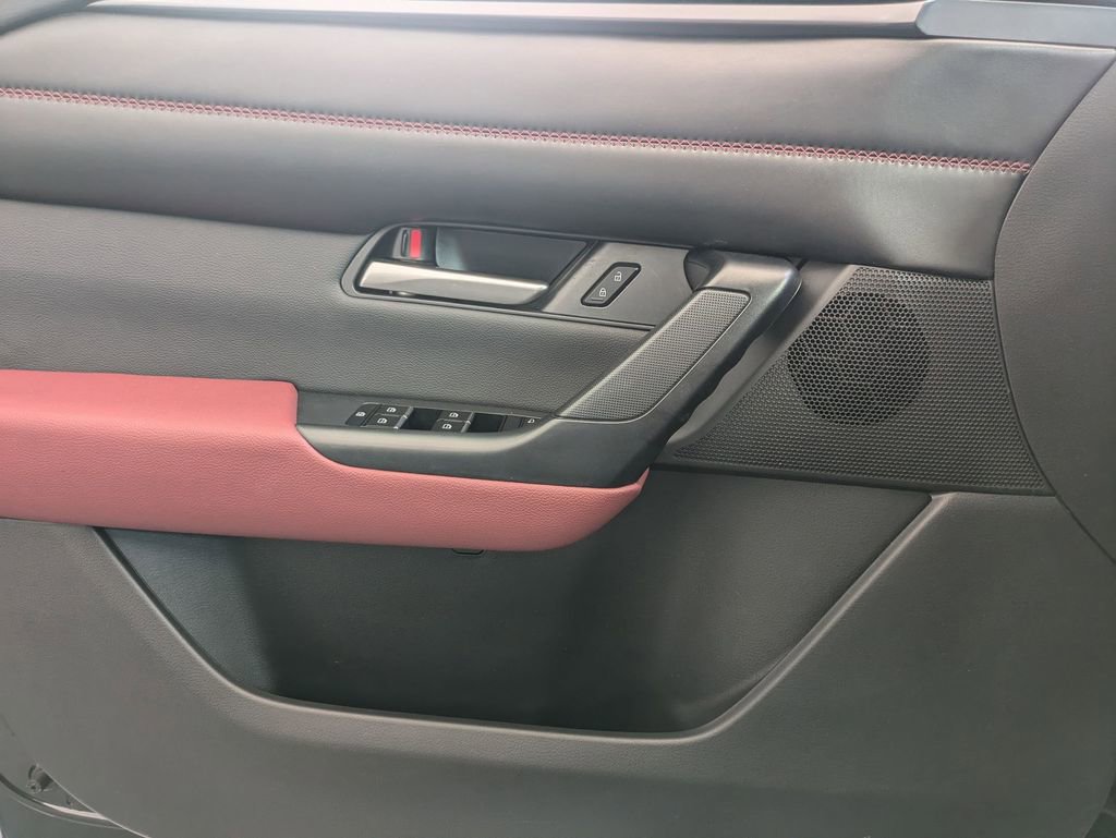 Used 2025 MAZDA CX-50 AWD 2.5 Hybrid w/ Premium Pkg image 11