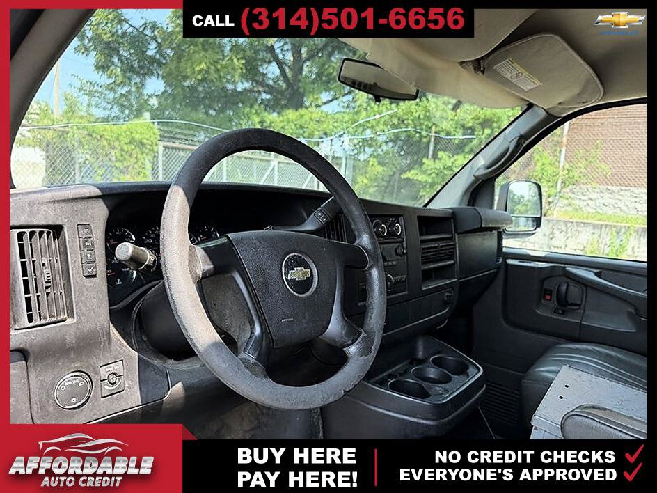 Used 2014 Chevrolet Express 3500 RWD image 9