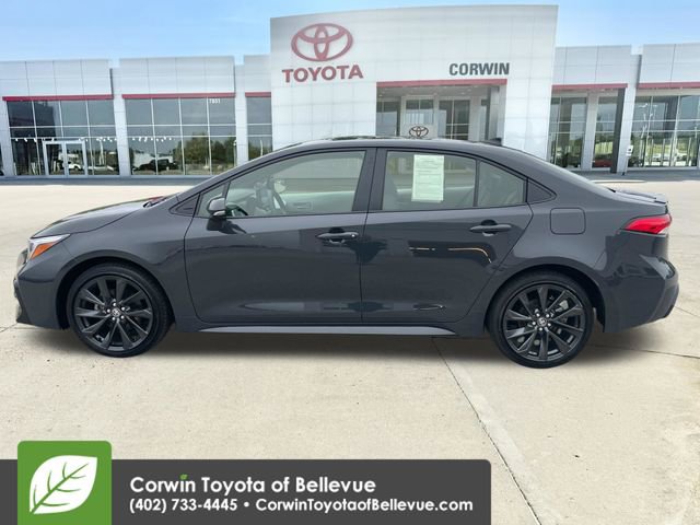 Used 2026 Toyota Corolla SE FWD image 2