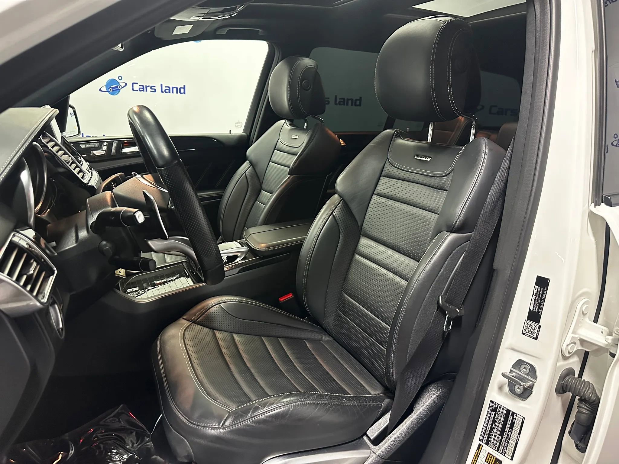Used 2018 Mercedes-Benz GLS 63 AMG 4MATIC w/ AMG Night Styling Package image 11