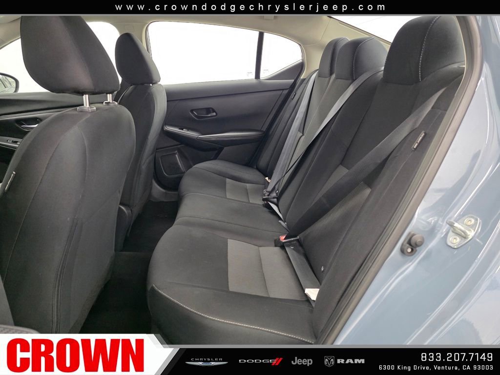 Used 2025 Nissan Sentra SV image 19