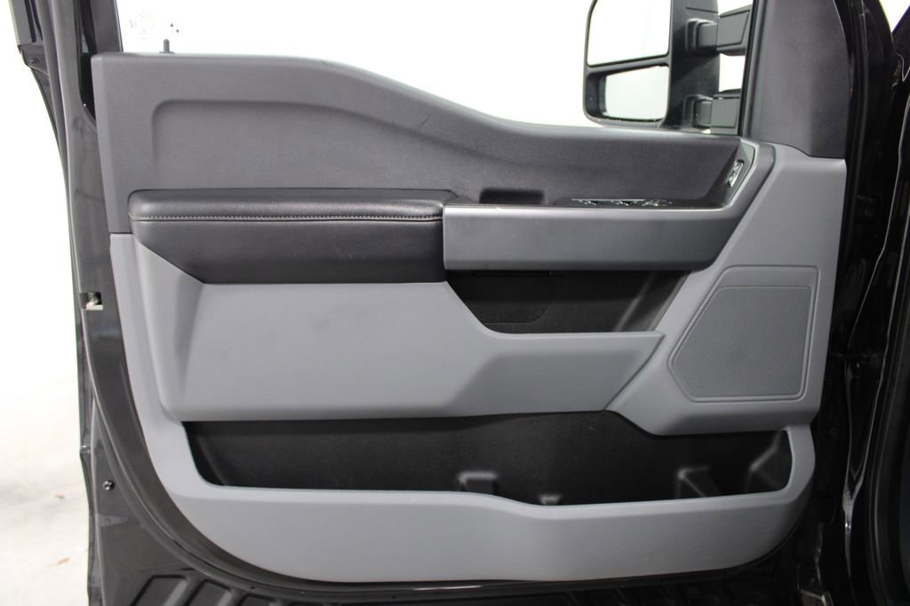 Used 2024 Ford F250 XLT image 28