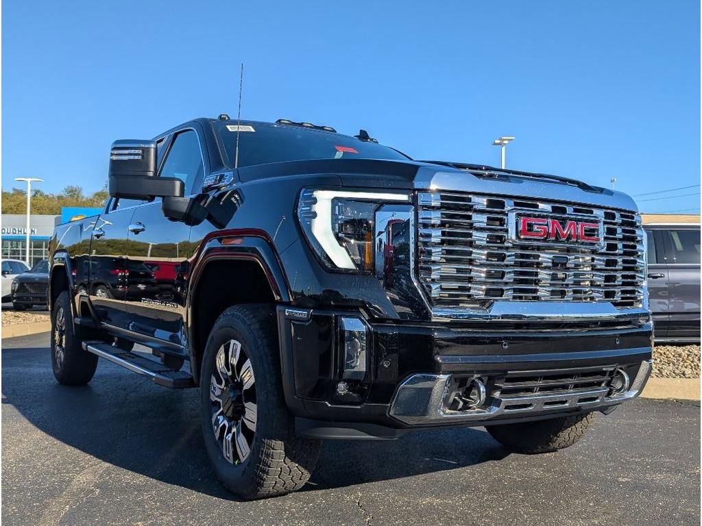 New 2026 GMC Sierra 3500 Denali w/ Denali Reserve Package