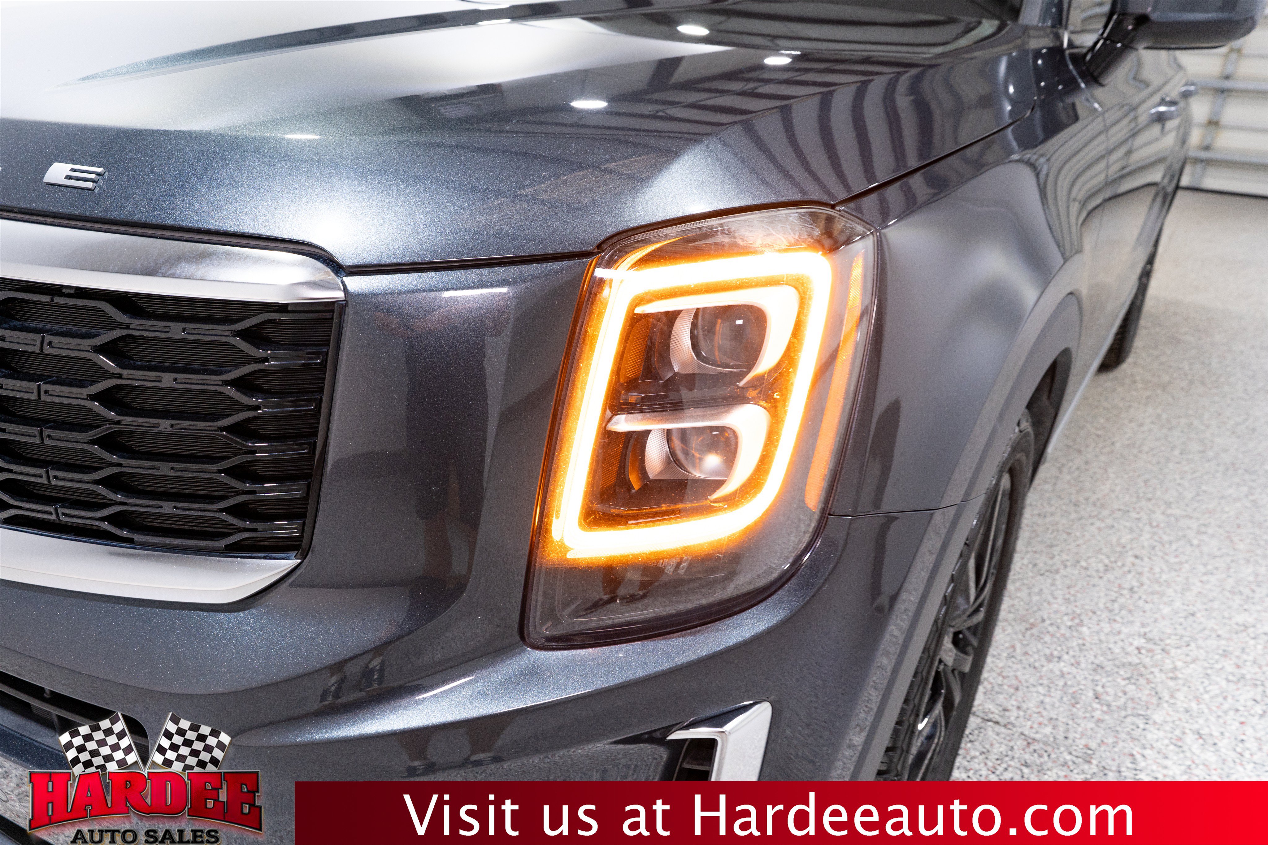 Used 2022 Kia Telluride SX w/ SX Prestige Package AWD/4WD image 8