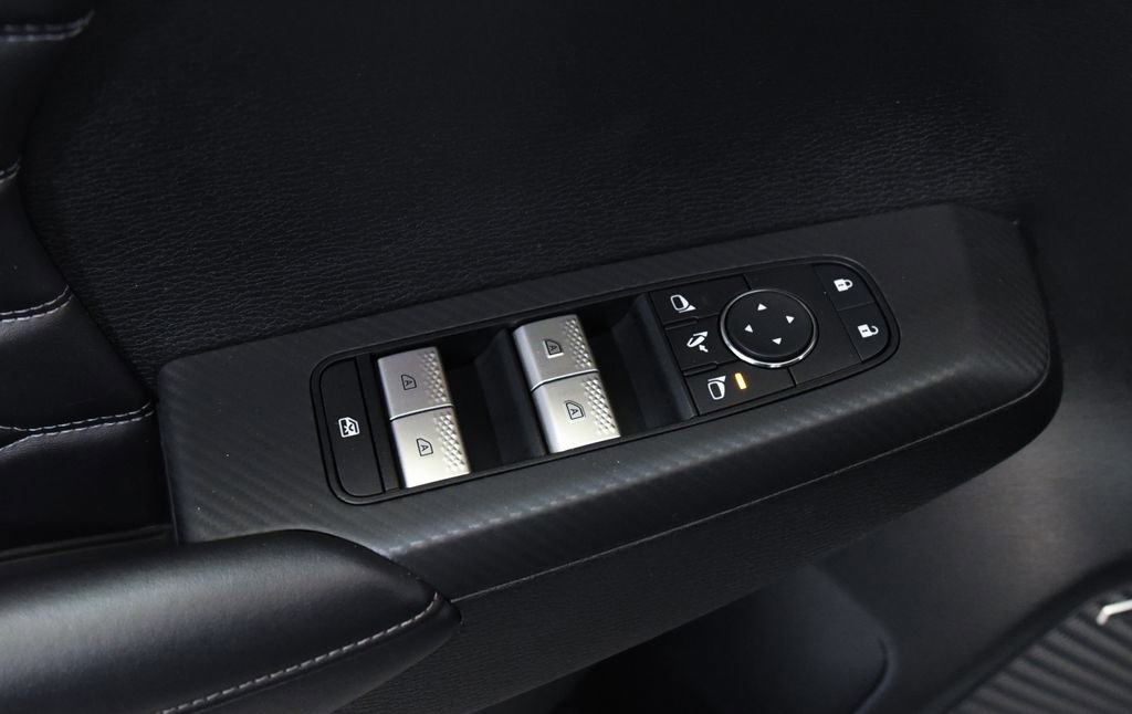 Used 2025 Mitsubishi Outlander SEL AWD/4WD image 19