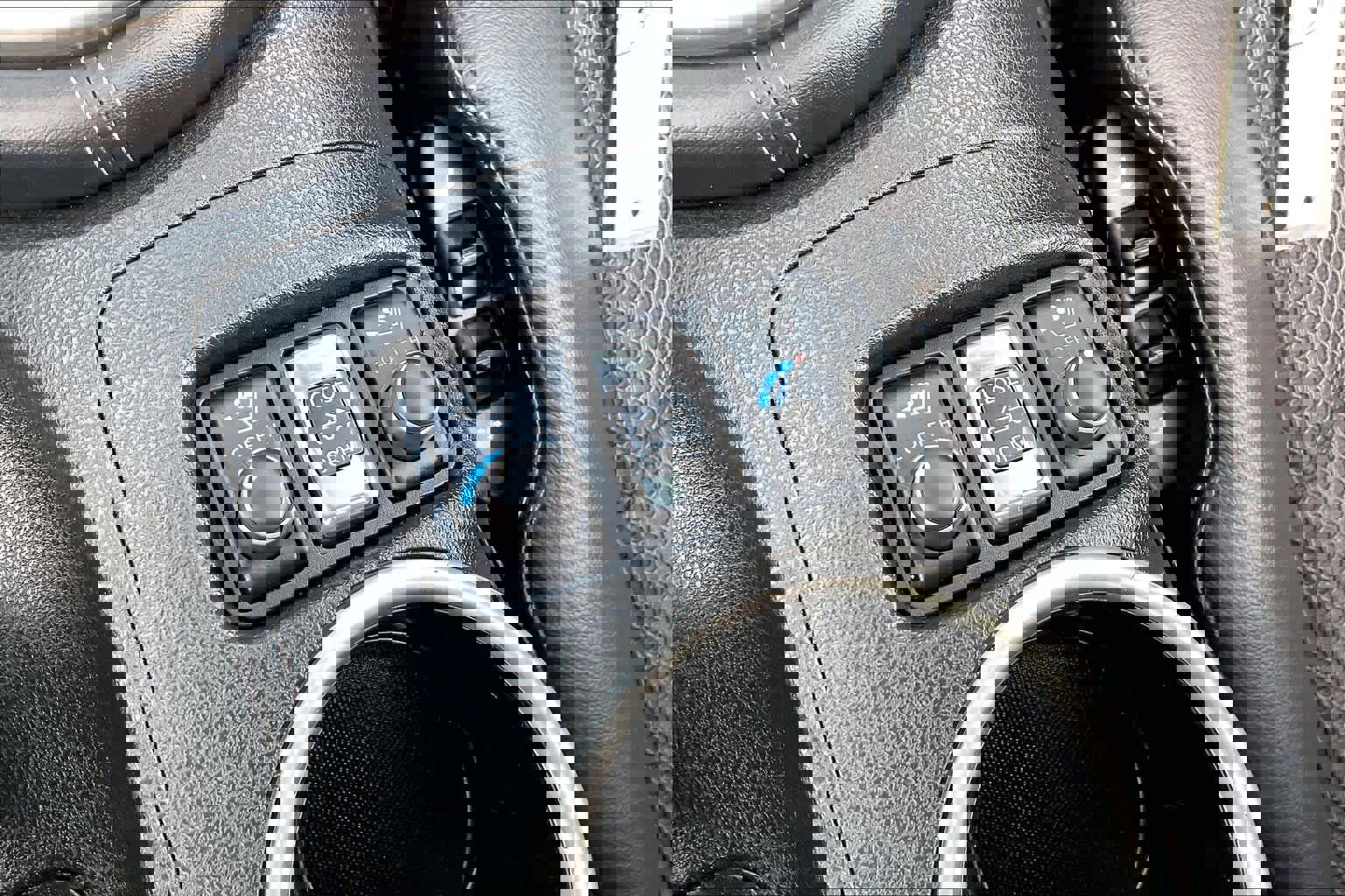 Used 2019 Nissan 370Z Touring Sport image 30