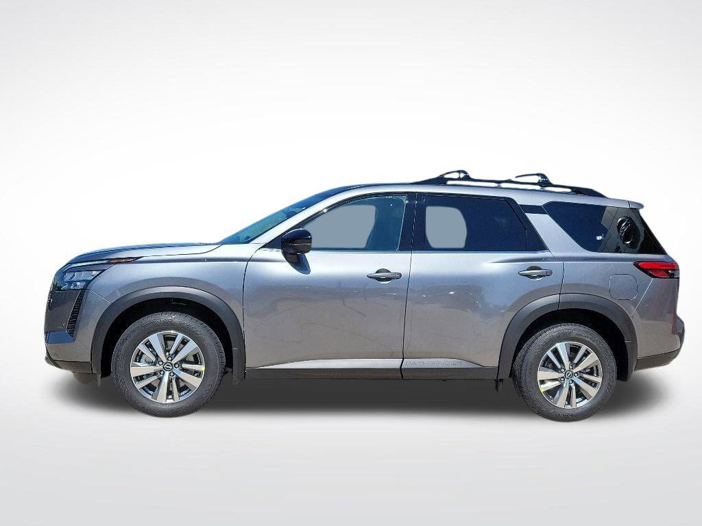 New 2026 Nissan Pathfinder SL AWD/4WD image 2