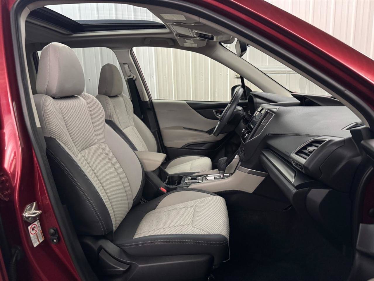 Used 2019 Subaru Forester Premium w/ All-Weather Package AWD/4WD image 28
