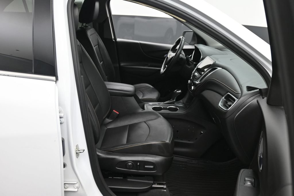 Used 2018 Chevrolet Equinox Premier FWD image 9