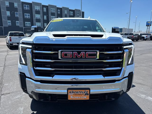 Used 2024 GMC Sierra 2500 SLT AWD/4WD image 8
