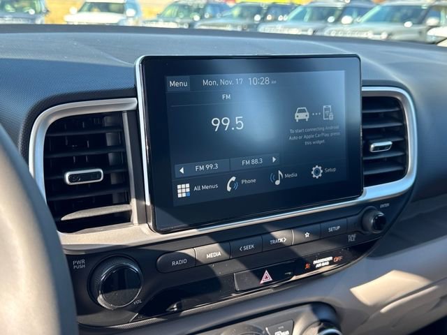 New 2026 Hyundai Venue SEL image 18