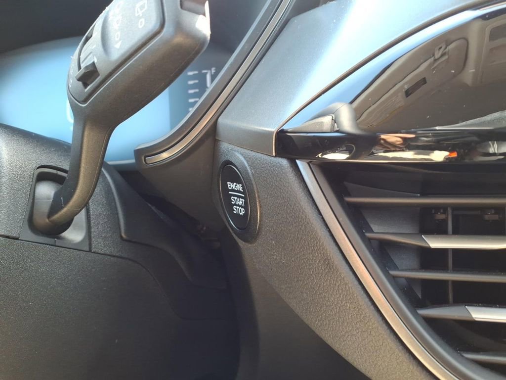 Used 2023 Ford Escape Active image 23