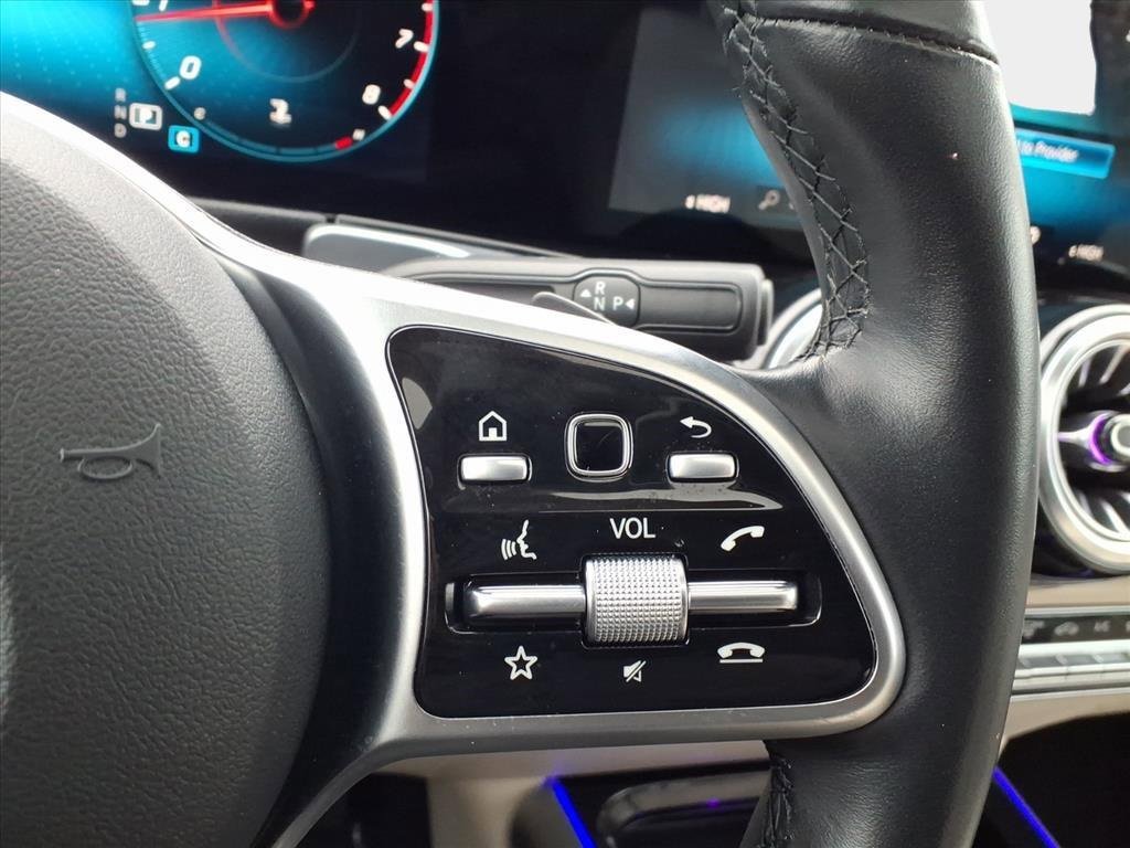 Used 2022 Mercedes-Benz GLB 250 image 23