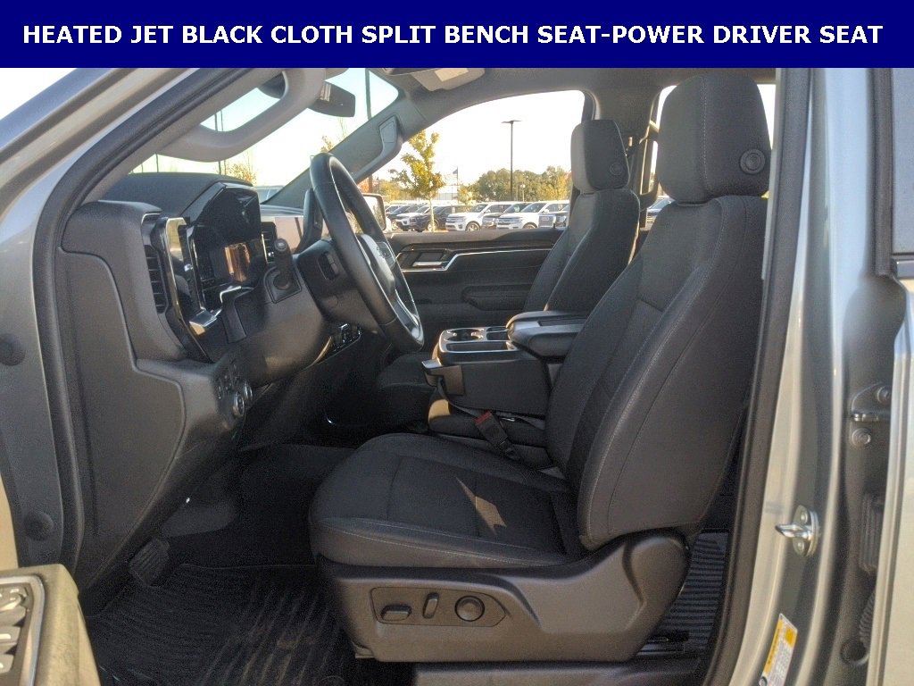 Used 2023 Chevrolet Silverado 1500 RST image 4