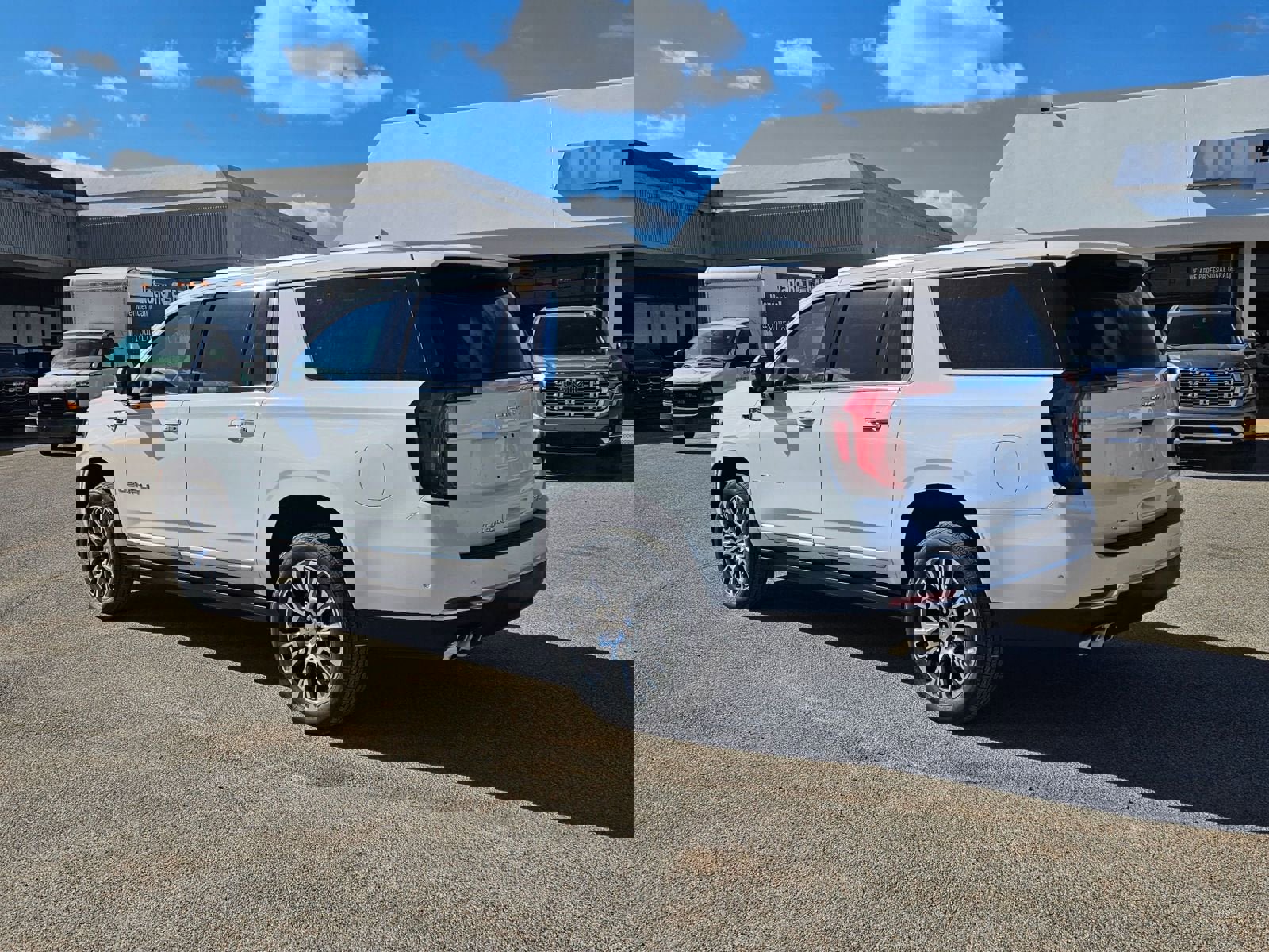 New 2026 GMC Yukon XL Denali w/ Sun & Power Step Package image 3