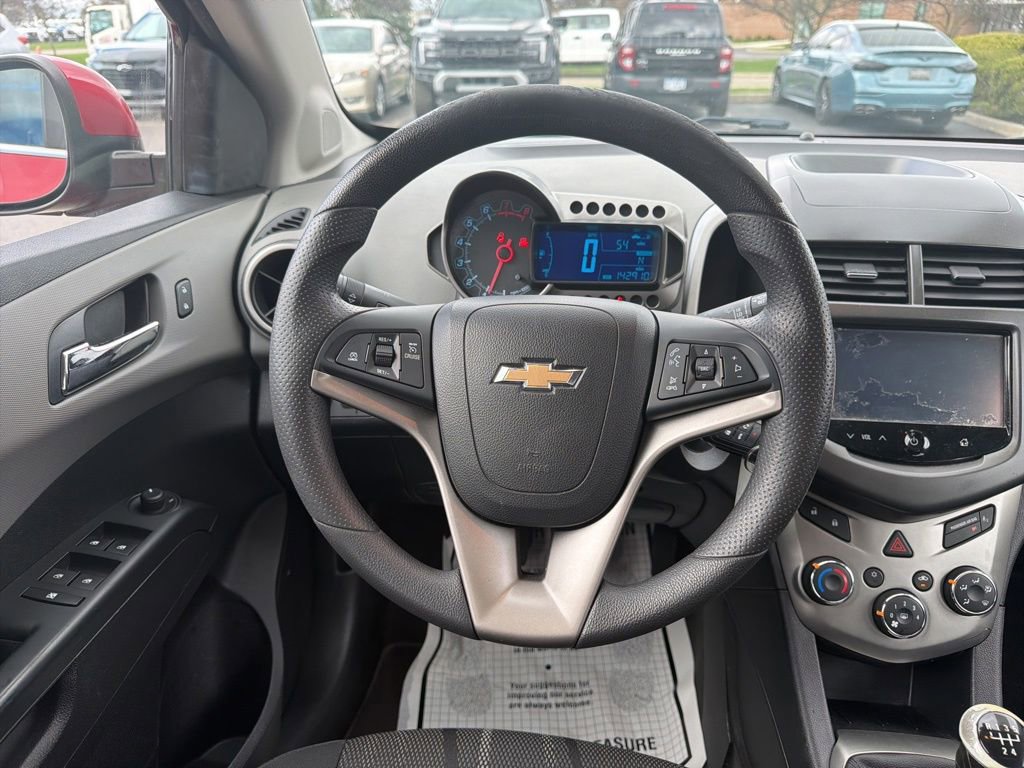 Used 2015 Chevrolet Sonic LT w/ Wheels and Fog Lamp Package image 3