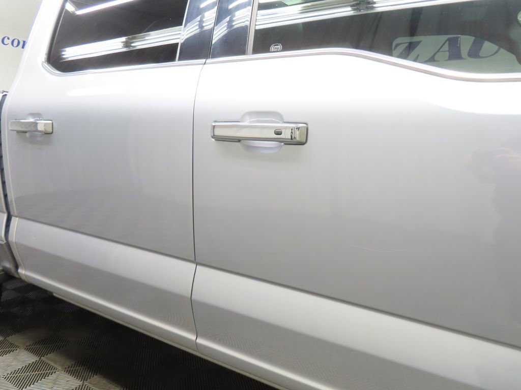 Used 2024 Ford F250 Platinum image 32