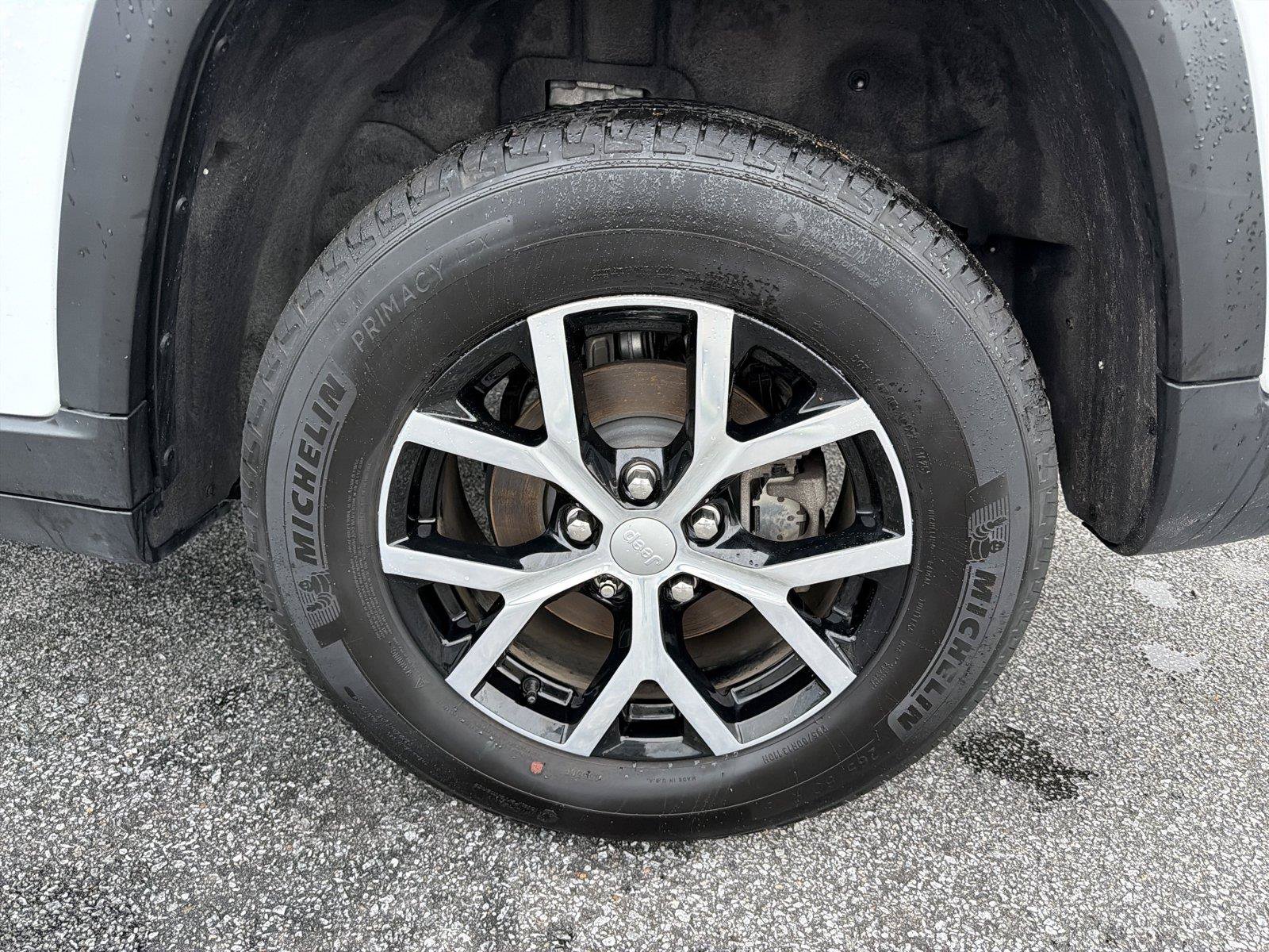 Used 2025 Jeep Grand Cherokee Limited AWD/4WD image 19