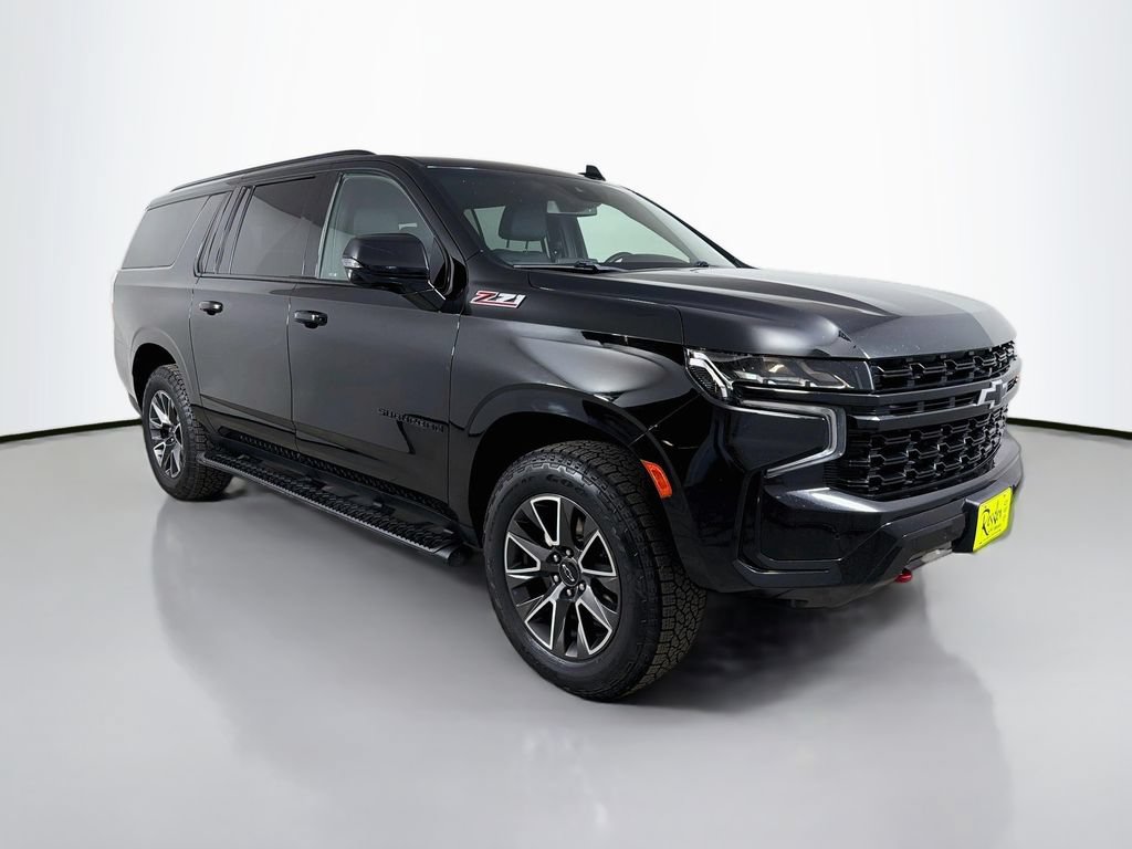 Used 2023 Chevrolet Suburban Z71 w/ Luxury Package AWD/4WD image 4