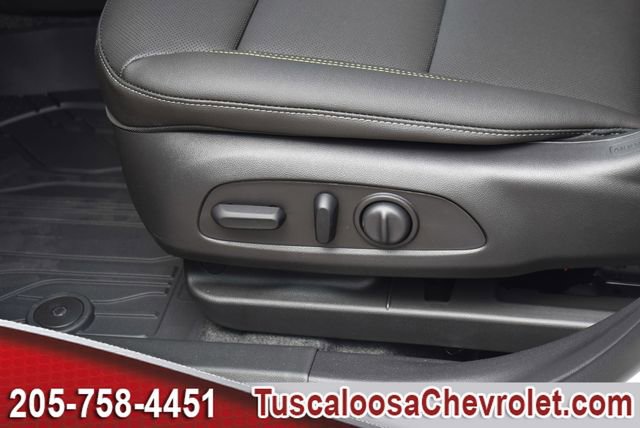 New 2026 Chevrolet Trax ACTIV w/ Sunroof Package FWD image 15