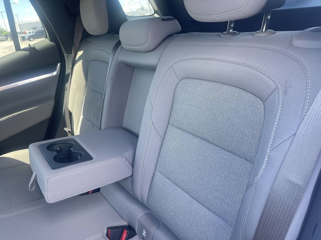 Used 2025 GMC Terrain Elevation AWD/4WD image 34