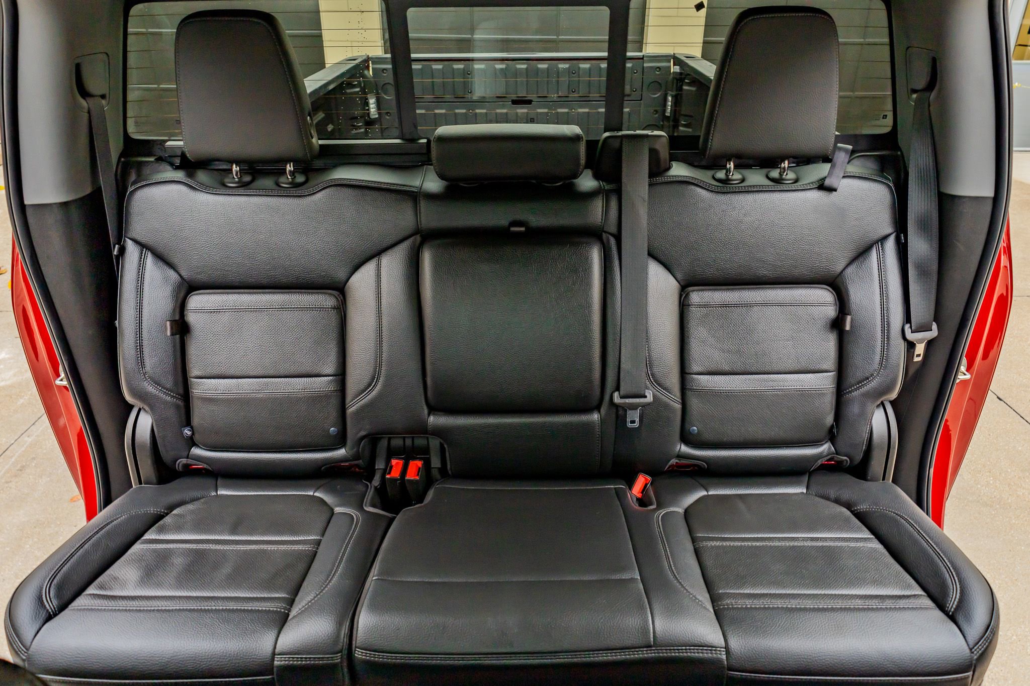 Used 2022 GMC Sierra 3500 Denali AWD/4WD image 35