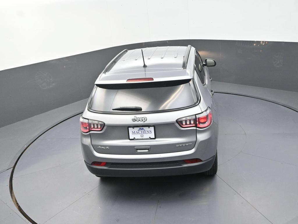 Used 2018 Jeep Compass Sport AWD/4WD image 20