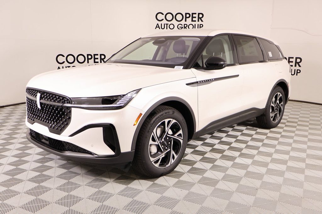 New 2026 Lincoln Nautilus Premier w/ Jet Appearance Package AWD/4WD image 11