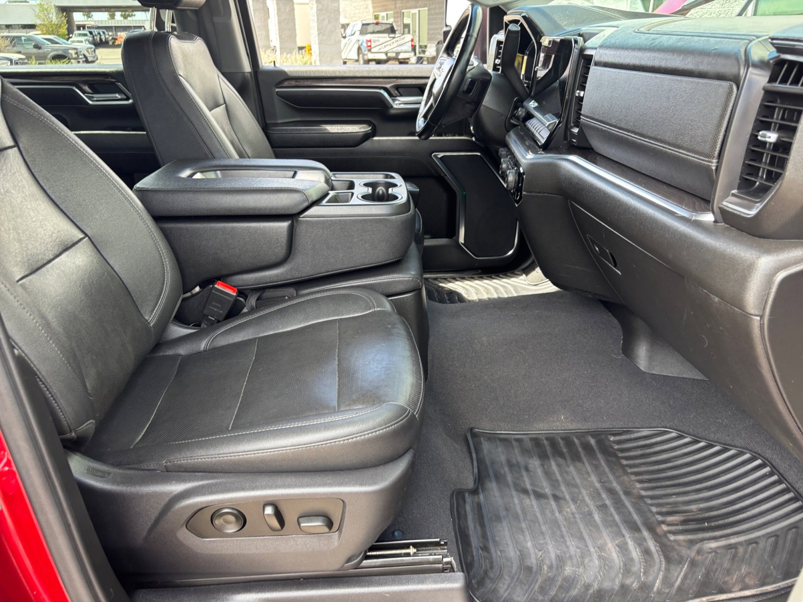 Used 2024 Chevrolet Silverado 2500 LTZ image 19