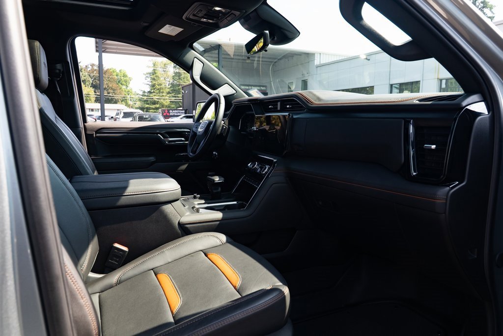 Used 2024 GMC Sierra 1500 AT4 w/ Technology Package image 26