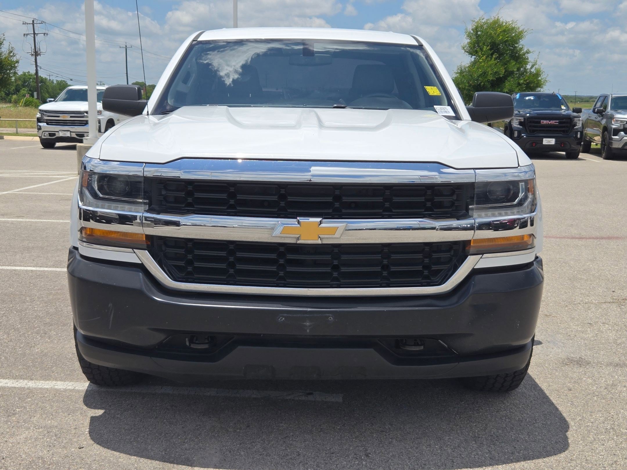 Used 2019 Chevrolet Silverado 1500 W/T AWD/4WD image 8