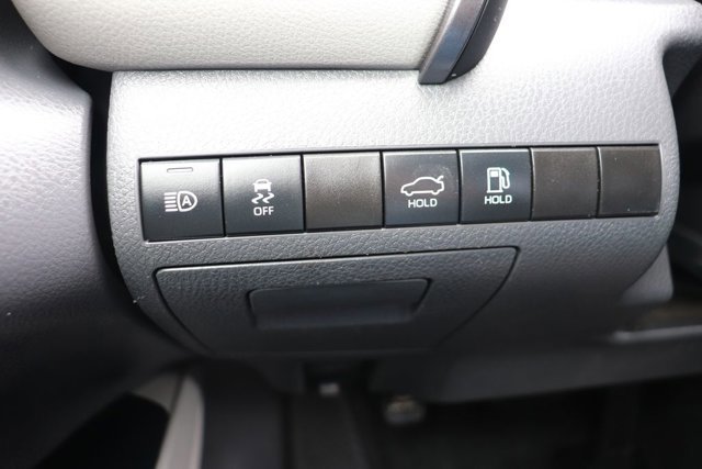 Used 2020 Toyota Camry LE FWD image 22