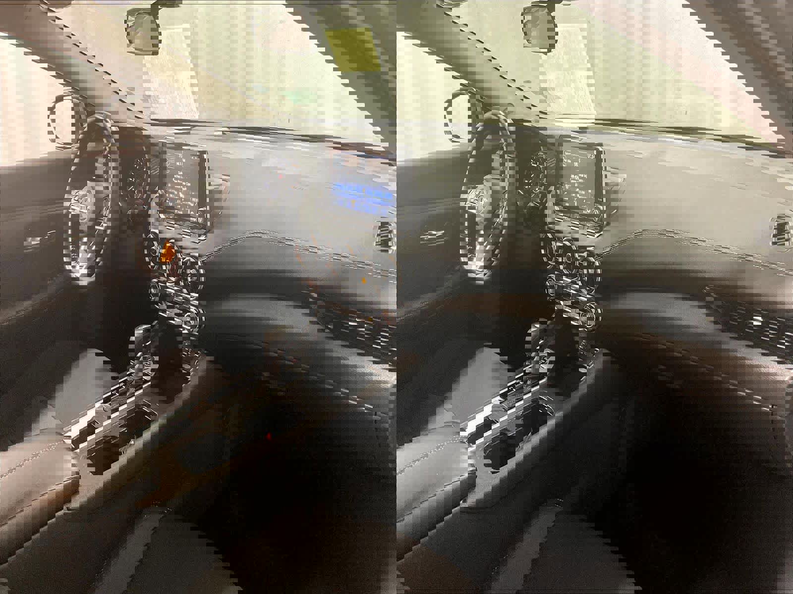 Used 2022 Nissan Sentra SV w/ Trunk Package image 14