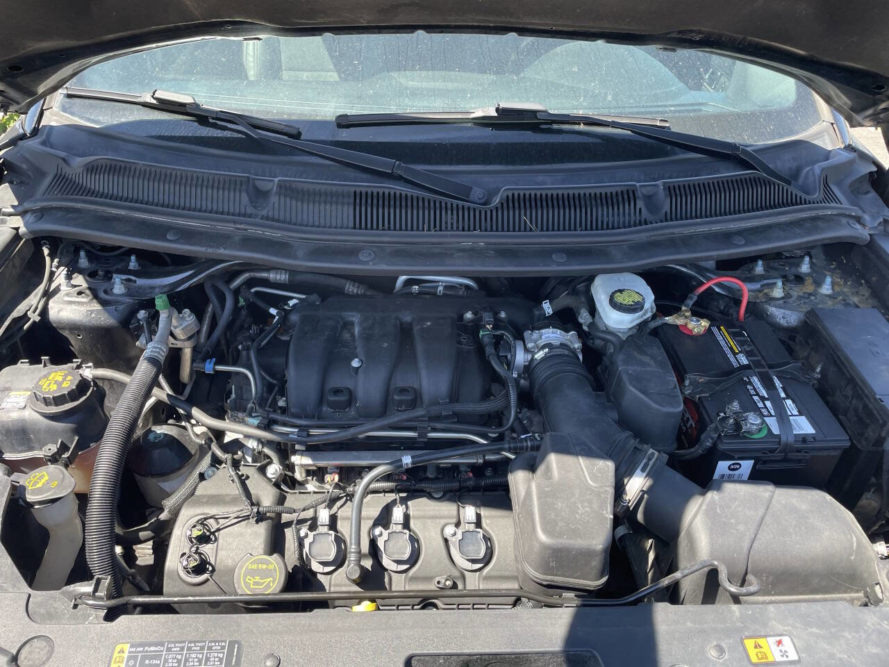 Used 2018 Ford Explorer XLT w/ Equipment Group 202A image 24